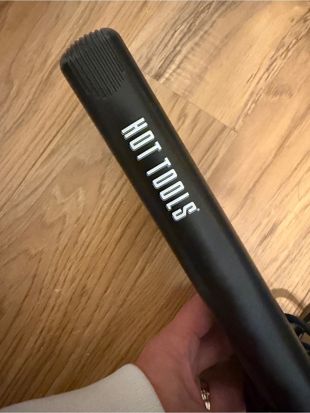 Hot tools 1” hair straightener NWOT